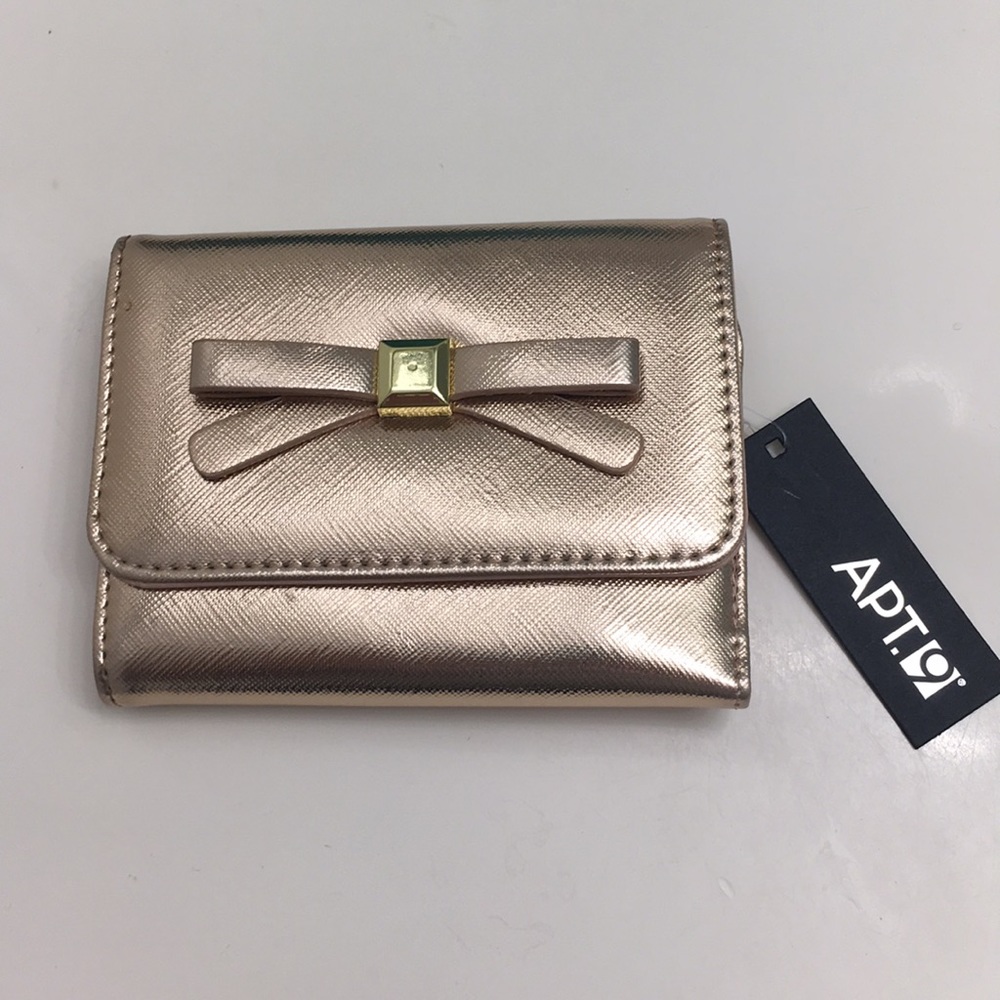 Rose Gold Apt. 9 wallet with bow